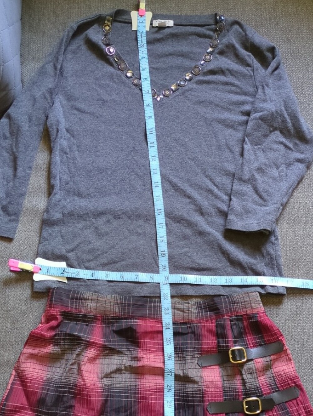 Gray Embellished V-Neck Top with Plaid Skirt - Picture 6 of 7